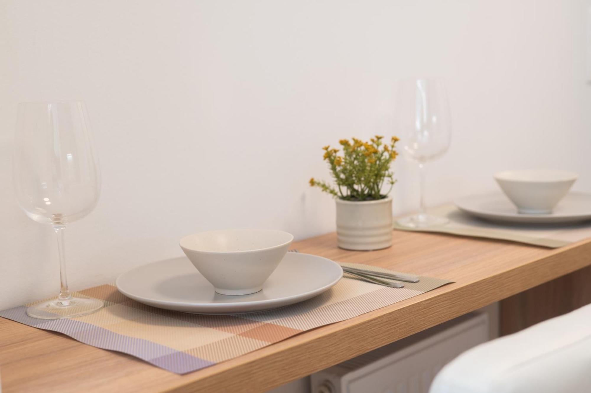 Honey Oak & Cream Patio By Nest Daire Selanik Oda fotoğraf